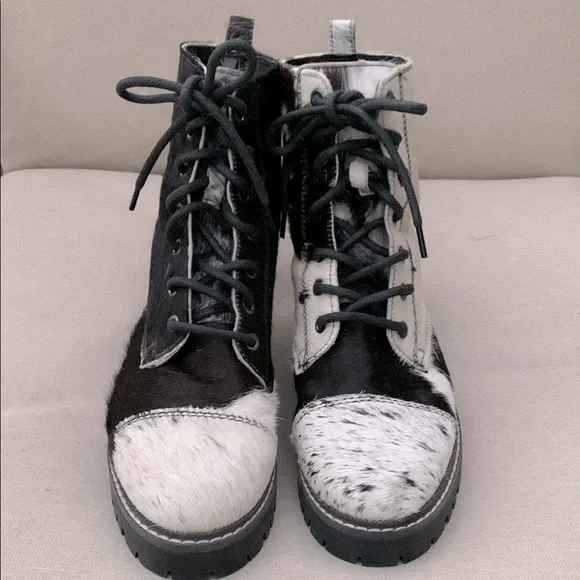 MYRA Bag Black and White Cowhide Combat Boots Women’s sz 7 - Picture 2 of 10
